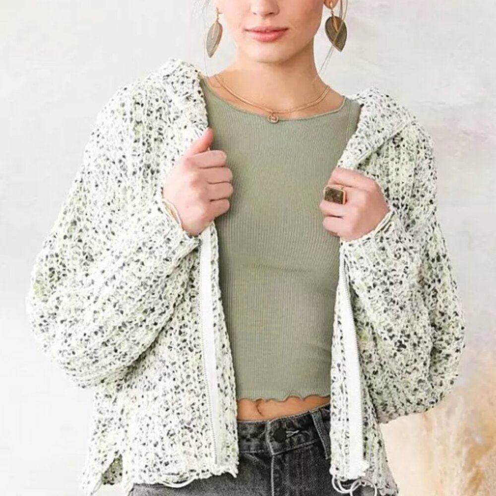 WILLOW & ROOT SIZE LARGE OLIVE MARLED CHENILLE ZIP FRONT HOODED SWEATER